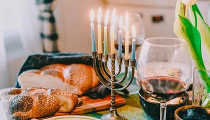 开云app官方入口-英雄联盟韩服天梯排名洗牌中国选手表现抢眼，英雄联盟韩服最新排名