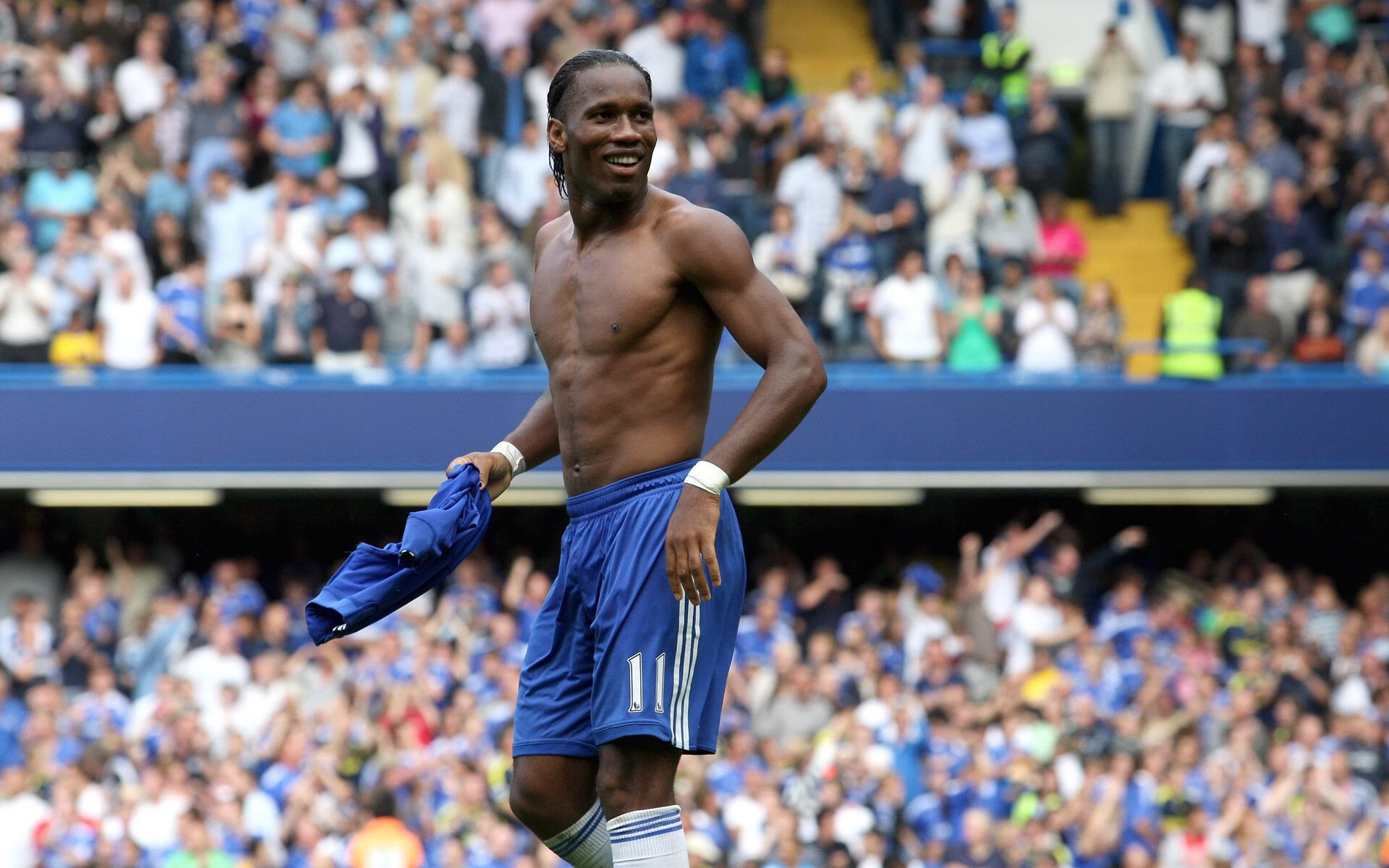 中国足球观众活跃度与主场气氛分析，中国足球观看人数