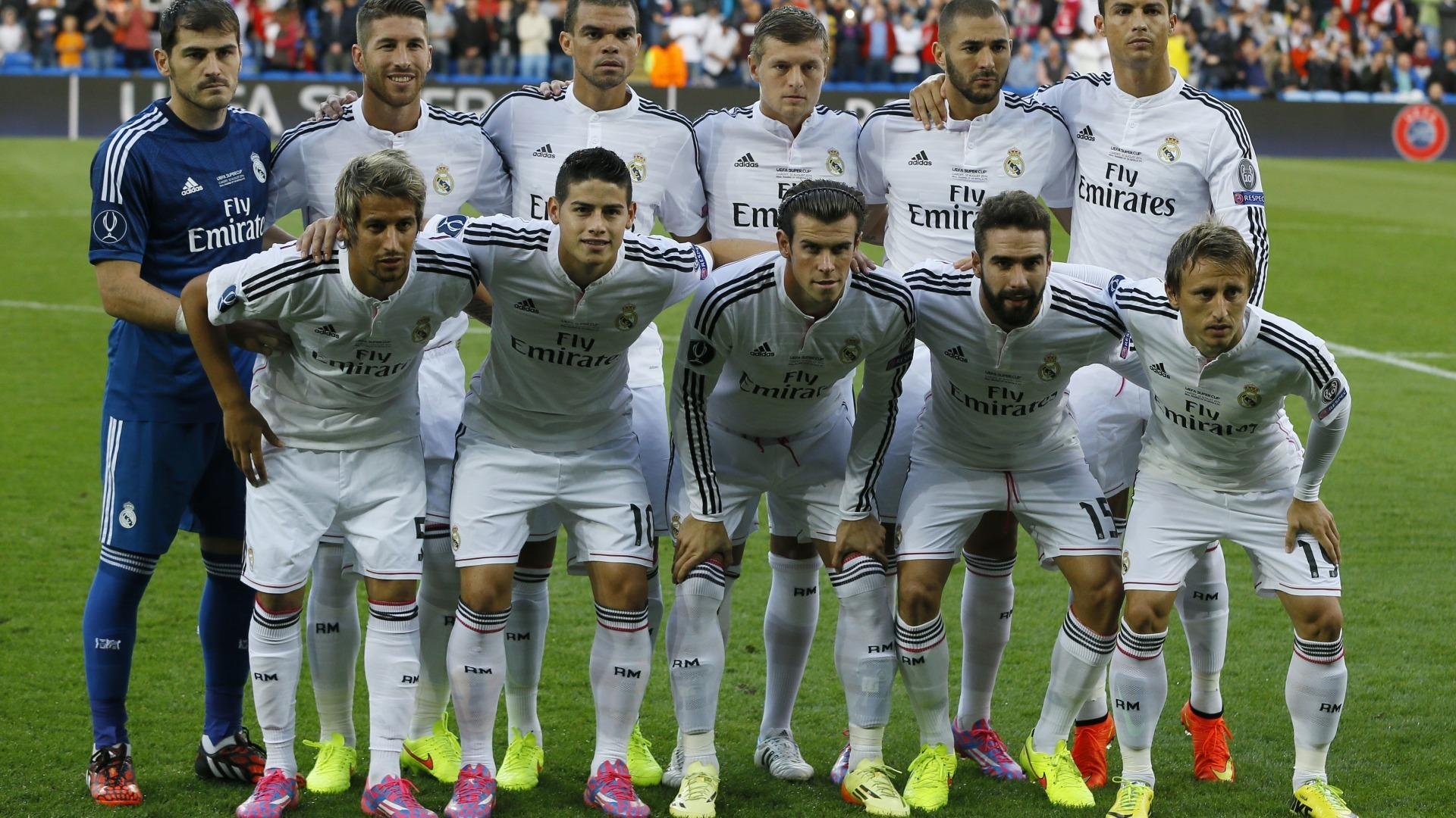 东亚杯中国足球战胜 球员展现团队力量，东亚杯国足大名单