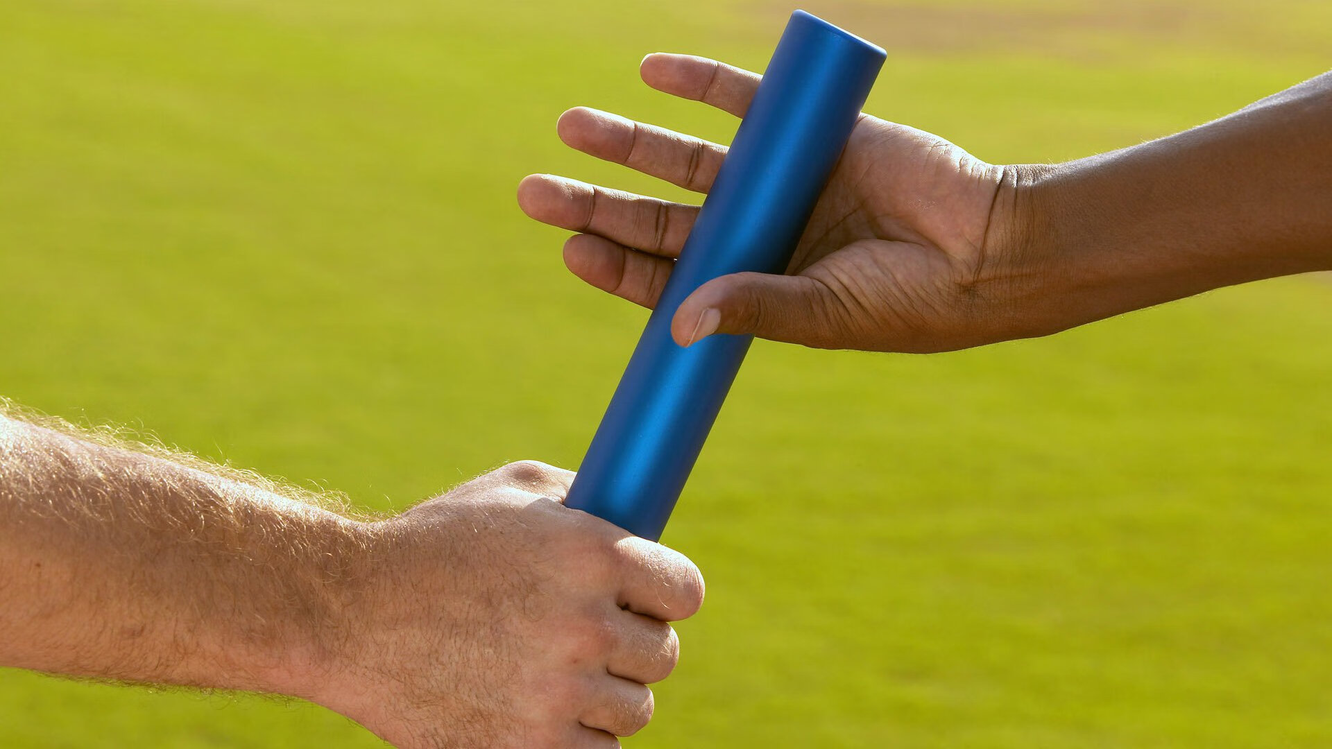 电竞内容创作热潮不断选手自媒体影响力飙升，知名电竞媒体